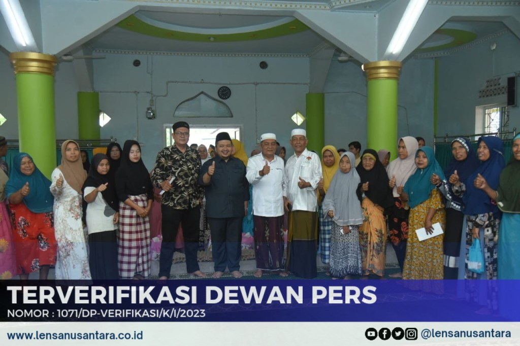 Bupati Tapsel Serahkan ZIS Serentak ke Seluruh&nbsp;Kecamatan