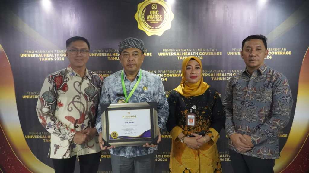 Kepesertaan JKN Capai 98%, Jepara Raih UHC Award&nbsp;2024