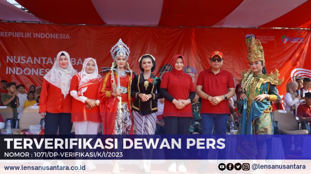 Pj Bupati Jepara Lepas Karnaval 17-an Tingkat SMP dan SMA