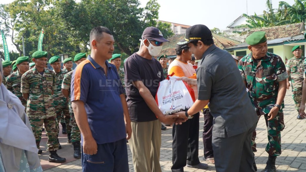 Peringati HUT TNI Ke-79, Agus Sutisna Ketua DPRD Sementara Hadiri Bakti Sosial dan Bakti Kesehatan di KODIM 0719&nbsp;Jepara