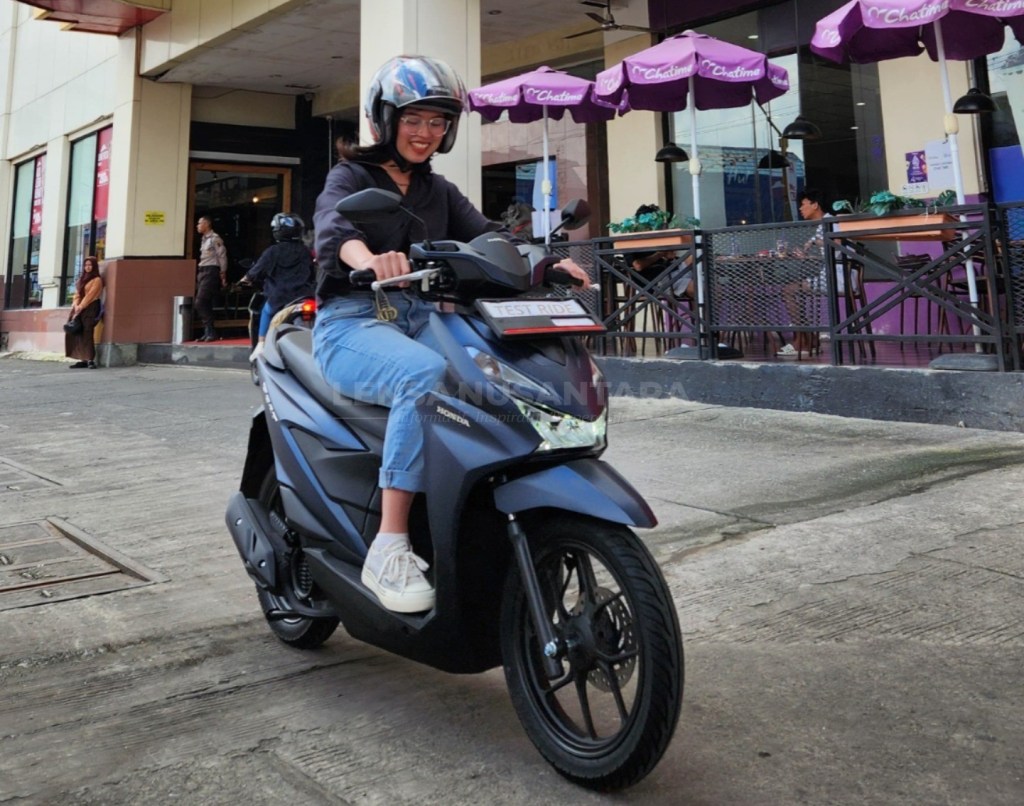 Tips #Cari_Aman Saat Naik Motor, Hindari Jari Tangan Standby di Tuas Rem&nbsp;Depan